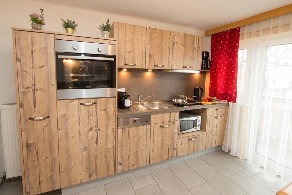 Apartmenthaus Gotthardt Kaprun Bagian luar foto