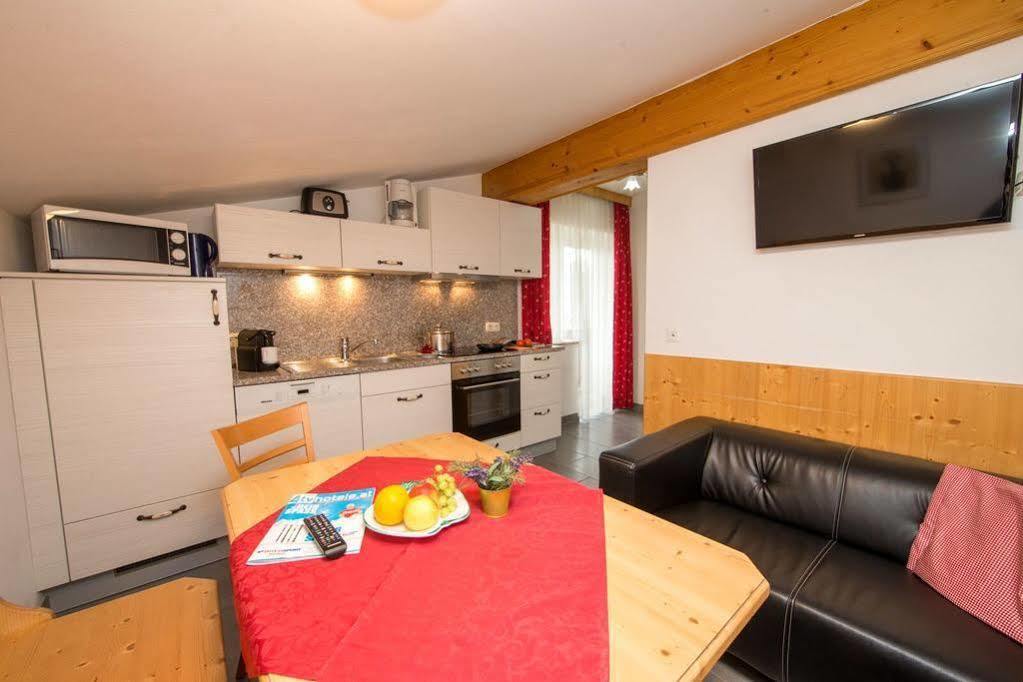 Apartmenthaus Gotthardt Kaprun Bagian luar foto