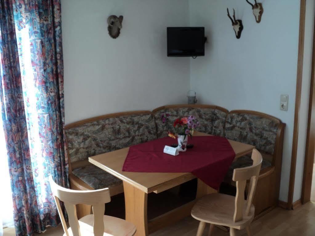 Apartmenthaus Gotthardt Kaprun Bagian luar foto
